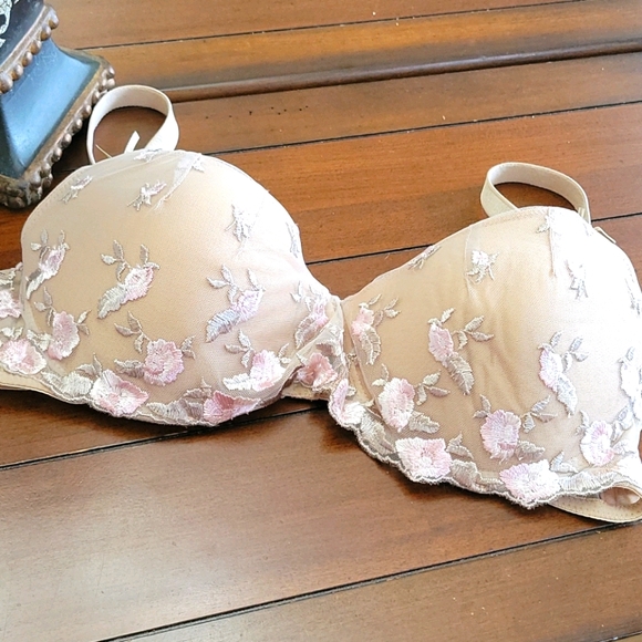 None Other - 😇 SEXY EMBROIDERED BRA